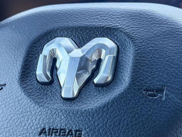 2020 RAM 1500 Laramie Longhorn Crew Cab 4x4 5'7" Box