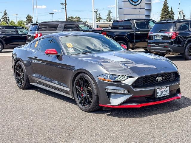 2020 Ford Mustang EcoBoost