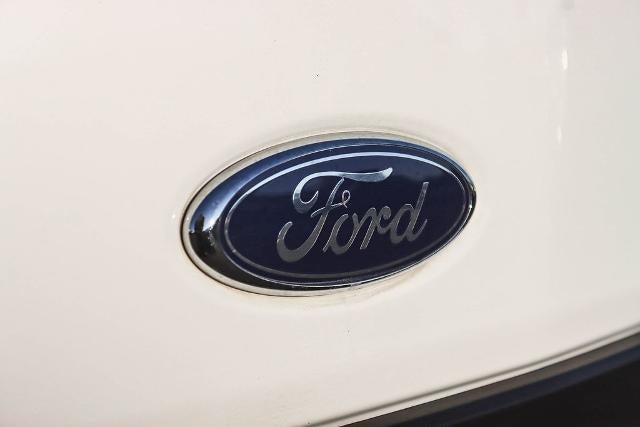 2022 Ford Transit Passenger Wagon XL