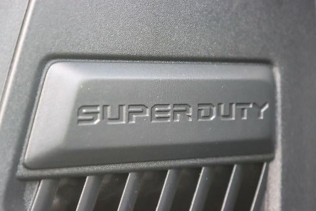2022 Ford Super Duty F-450 DRW XL