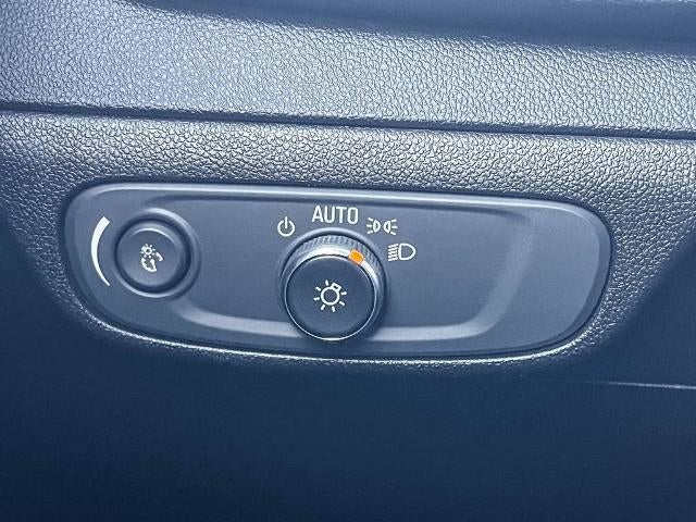 2022 Chevrolet Bolt EUV LT