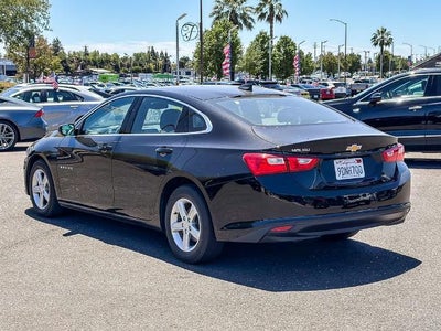 2022 Chevrolet Malibu LS