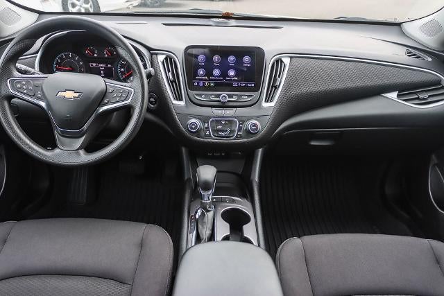 2025 Chevrolet Malibu LS