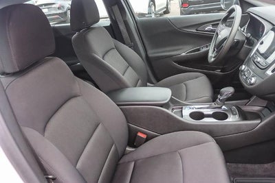 2025 Chevrolet Malibu LS