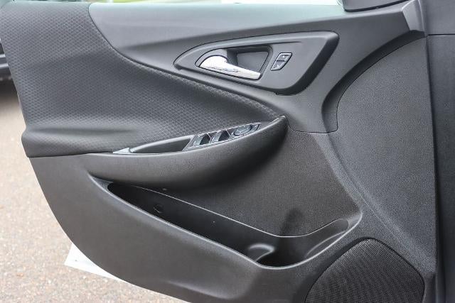 2025 Chevrolet Malibu LS