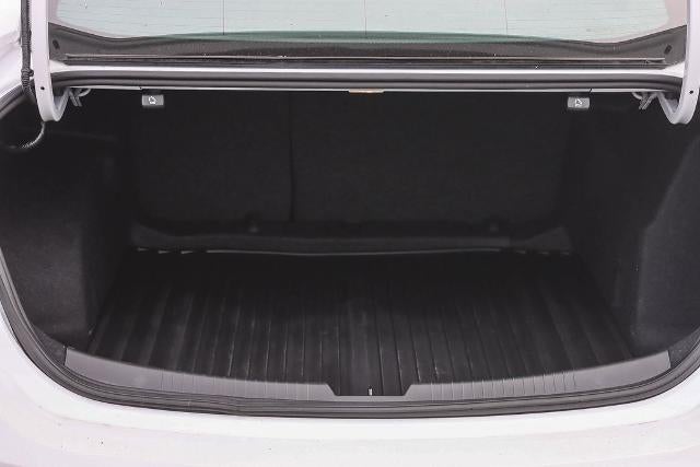 2025 Chevrolet Malibu LS