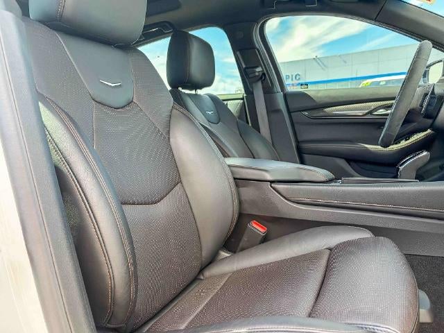 2024 Cadillac CT5 Sport