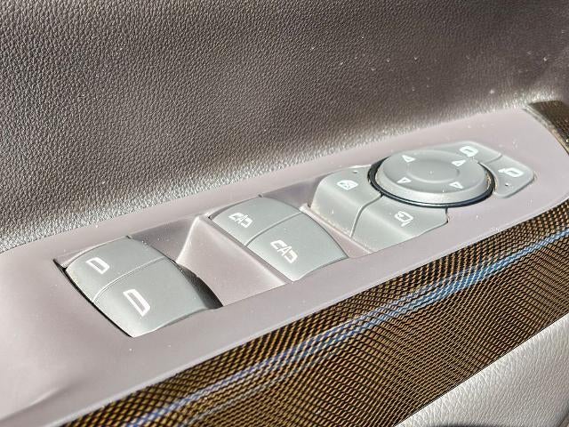 2021 GMC Acadia AT4