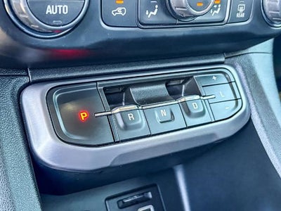 2021 GMC Acadia AT4