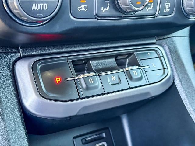 2021 GMC Acadia AT4