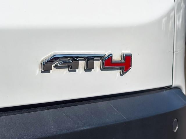 2021 GMC Acadia AT4