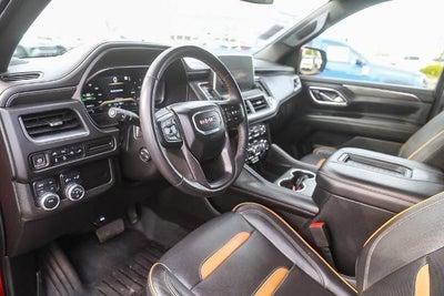 2022 GMC Yukon XL AT4