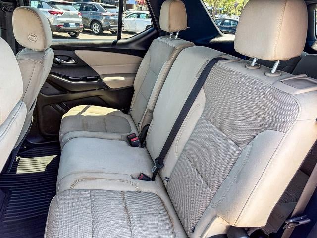 2023 Chevrolet Traverse LS