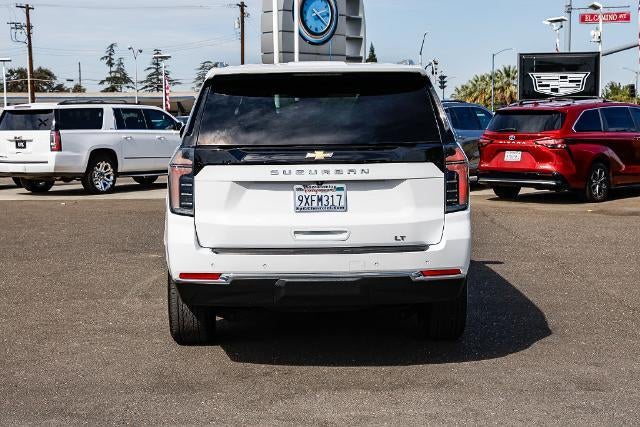2026 Chevrolet Suburban LT