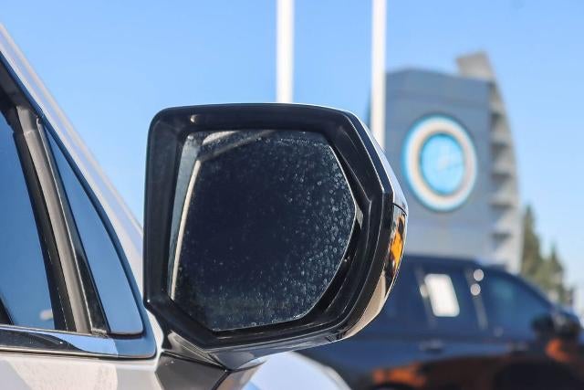 2022 Chevrolet Suburban LS