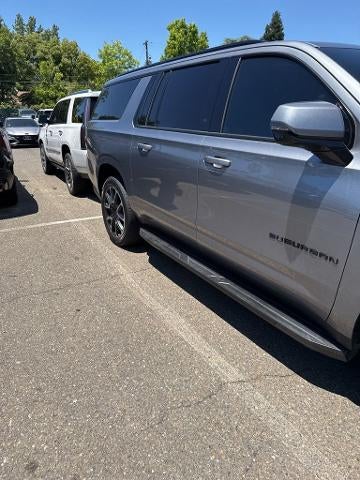2021 Chevrolet Suburban RST