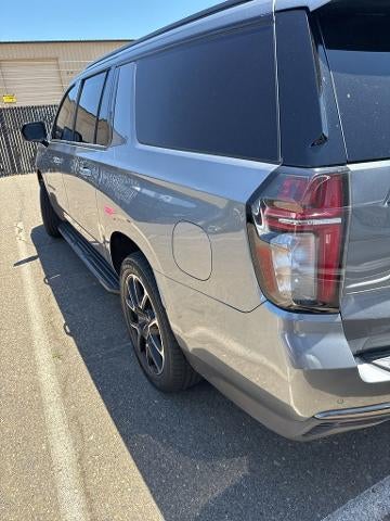 2021 Chevrolet Suburban RST