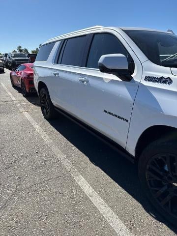 2021 Chevrolet Suburban High Country