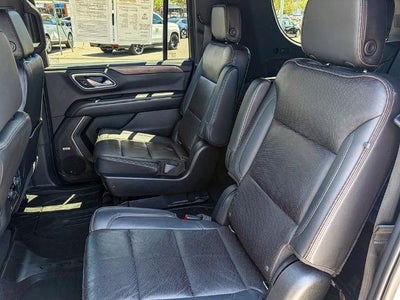 2021 Chevrolet Suburban High Country
