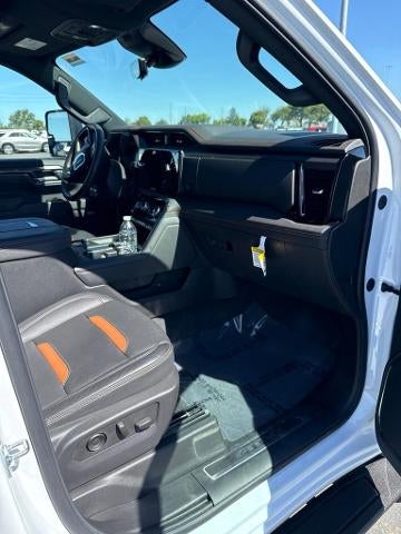 2025 GMC Sierra 2500 HD AT4