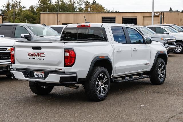 2024 GMC Canyon AT4