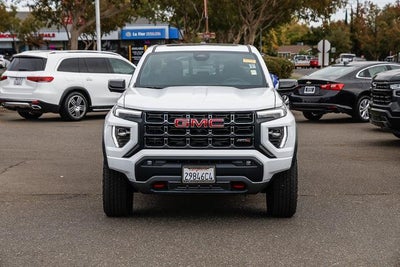 2024 GMC Canyon AT4