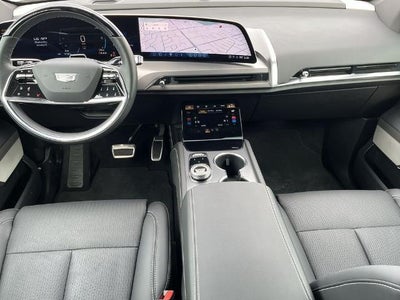 2026 Cadillac VISTIQ Luxury