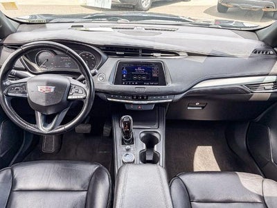 2020 Cadillac XT4 Premium Luxury