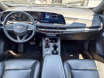 2024 Cadillac XT4 Premium Luxury