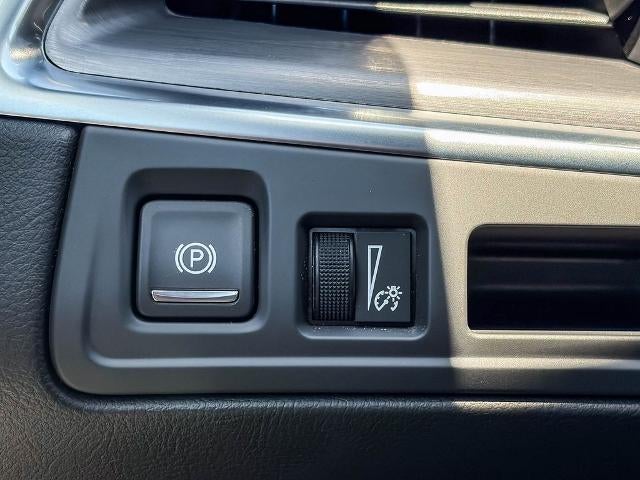 2024 Cadillac XT5 Luxury