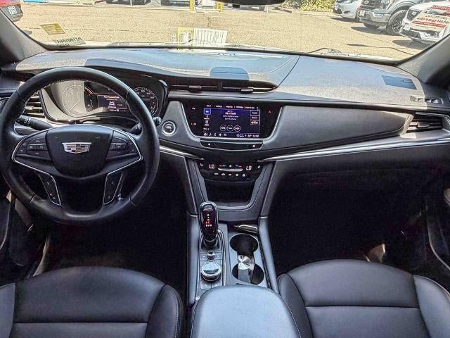 2023 Cadillac XT5 Luxury