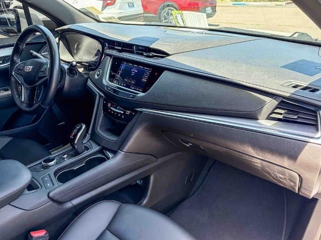 2023 Cadillac XT5 Luxury
