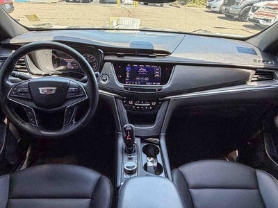 2023 Cadillac XT5 Luxury