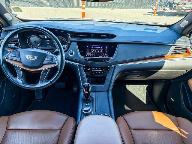 2023 Cadillac XT5 Premium Luxury