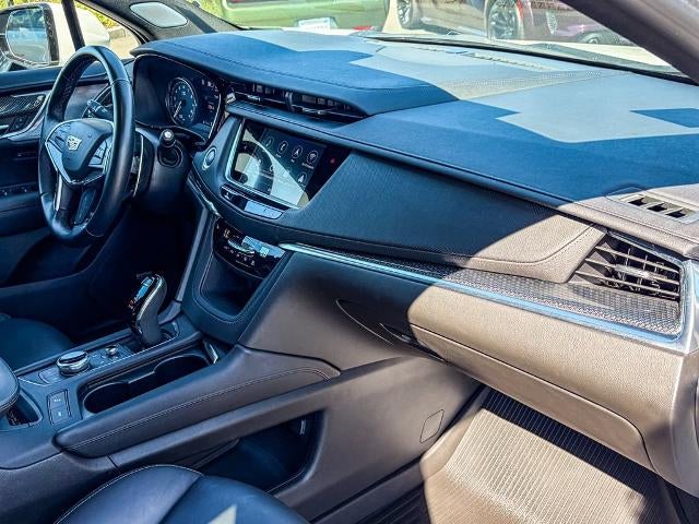2023 Cadillac XT5 Sport