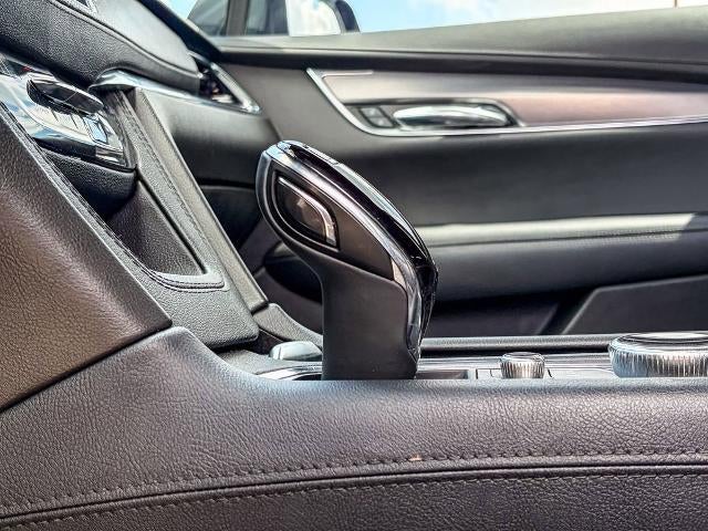 2023 Cadillac XT6 Luxury