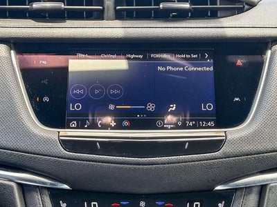 2025 Cadillac XT6 Luxury