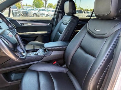 2023 Cadillac XT6 Luxury