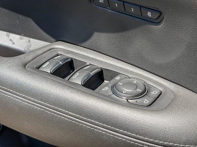 2023 Cadillac XT6 Luxury