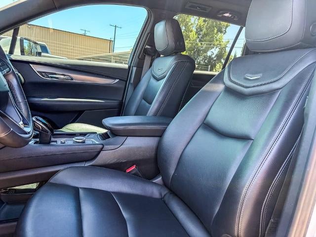 2024 Cadillac XT6 Luxury