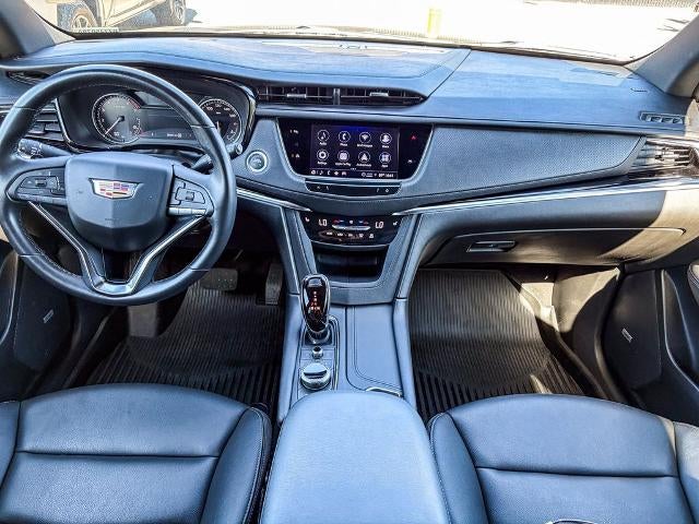 2024 Cadillac XT6 Luxury