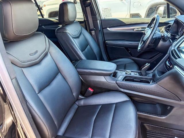 2024 Cadillac XT6 Luxury