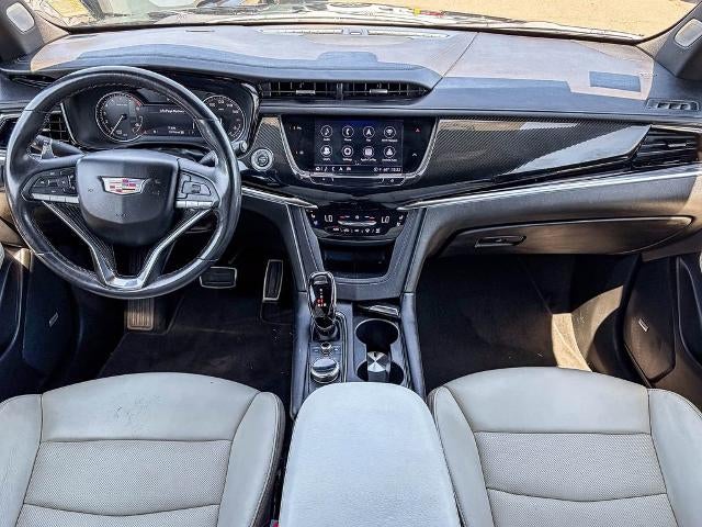 2023 Cadillac XT6 Sport