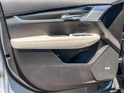 2023 Cadillac XT6 Sport