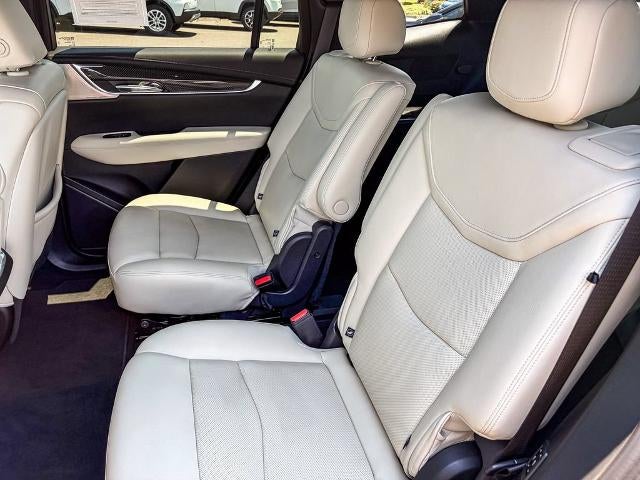 2023 Cadillac XT6 Sport