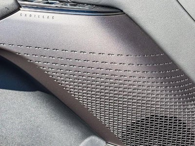 2025 Cadillac LYRIQ Luxury 1