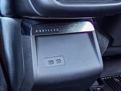 2025 Cadillac LYRIQ Luxury 1