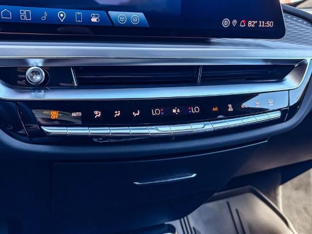 2025 Cadillac LYRIQ Luxury 1