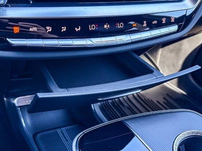 2025 Cadillac LYRIQ Luxury 1