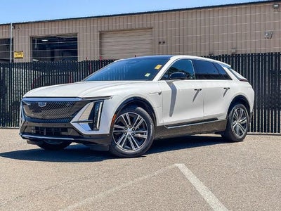 2024 Cadillac LYRIQ Luxury 1